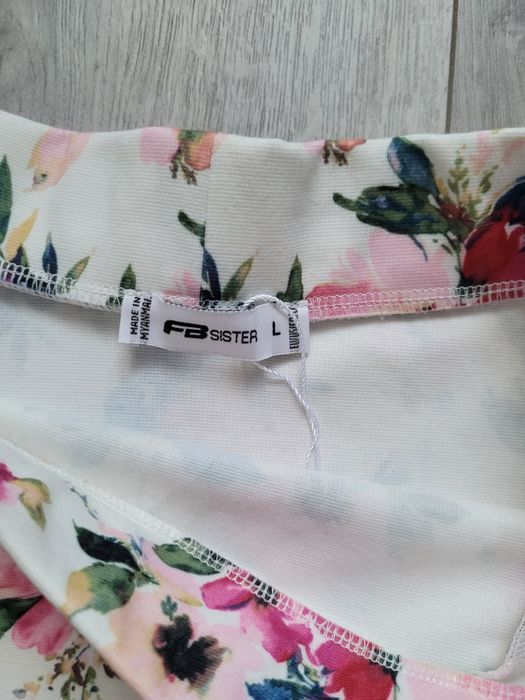 Spódniczka nowa Amisu