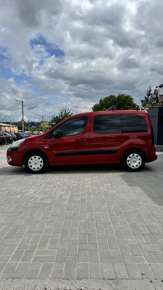 ПАСАЖИР Citroen Berlingo Сітроєн Берлінго 2013р 1.6 ГАЗ/БЕНЗ 5МКПП