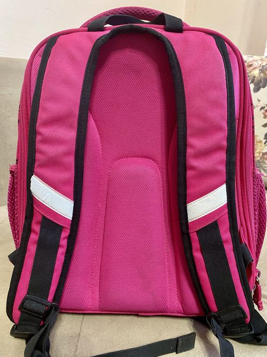 Шкільний рюкзак для дівчинки фірми Winner One