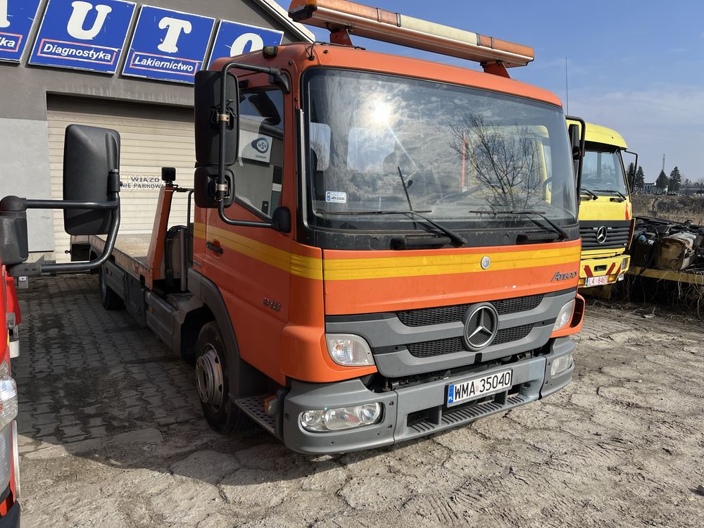 Mercedes Atego 818 pomoc drogowa autolaweta