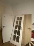 Portas maciças com maçaneta
