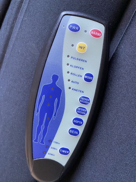 Масажна накидка на авто крісло масажер