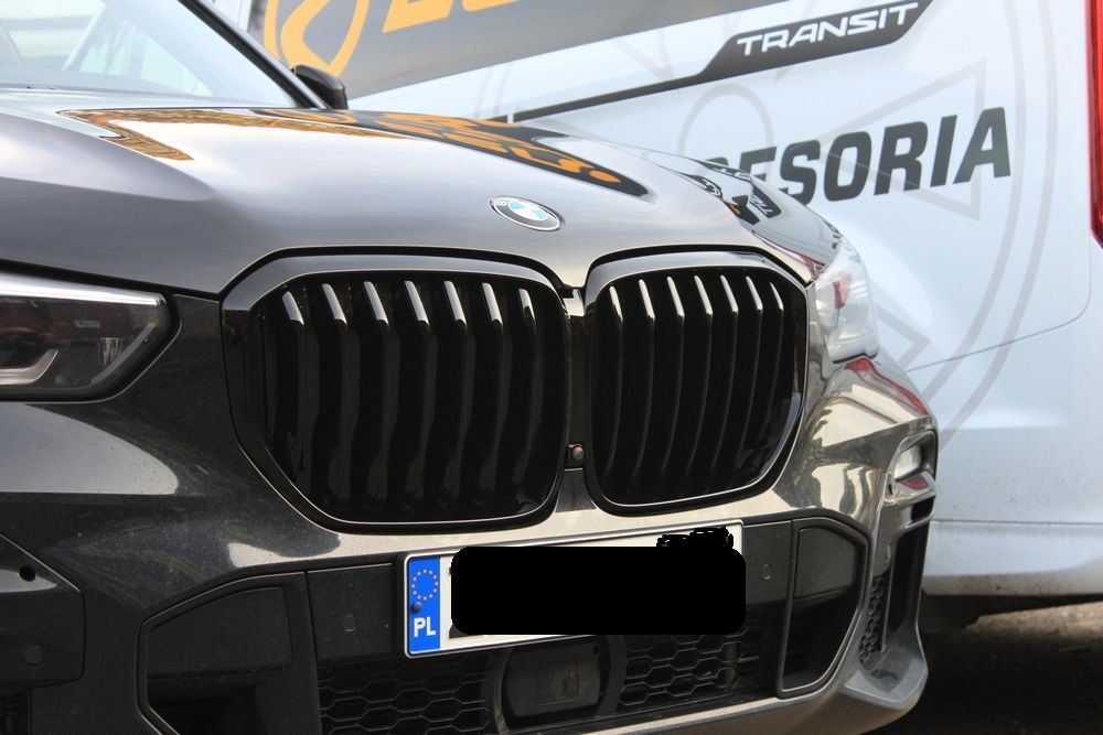 Grill Atrapa Nerki M-PERFORMANCE OE BMW X5 G05 bez Night Vision F-Vat