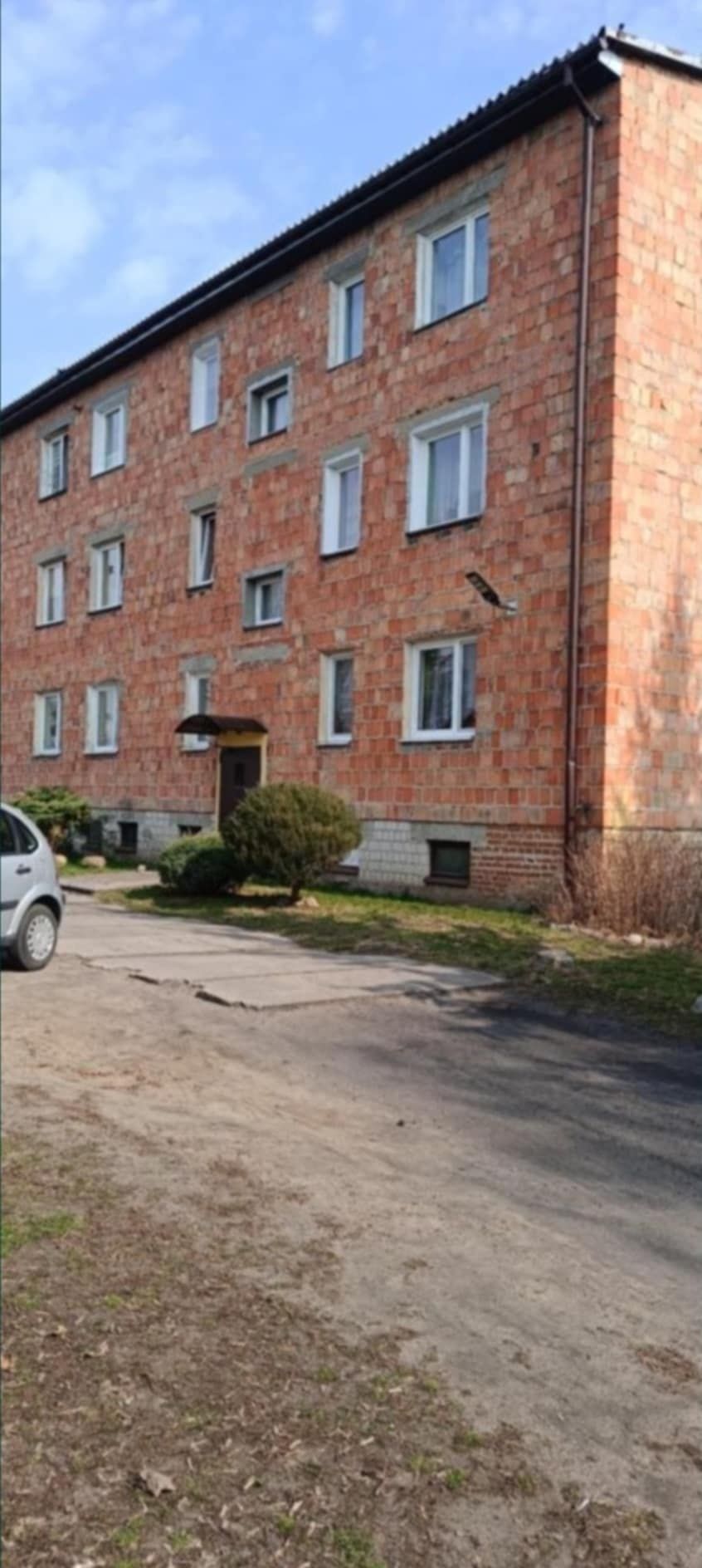 Na sprzedaż przestronne 70m2 3-pokojowe plus balkon
