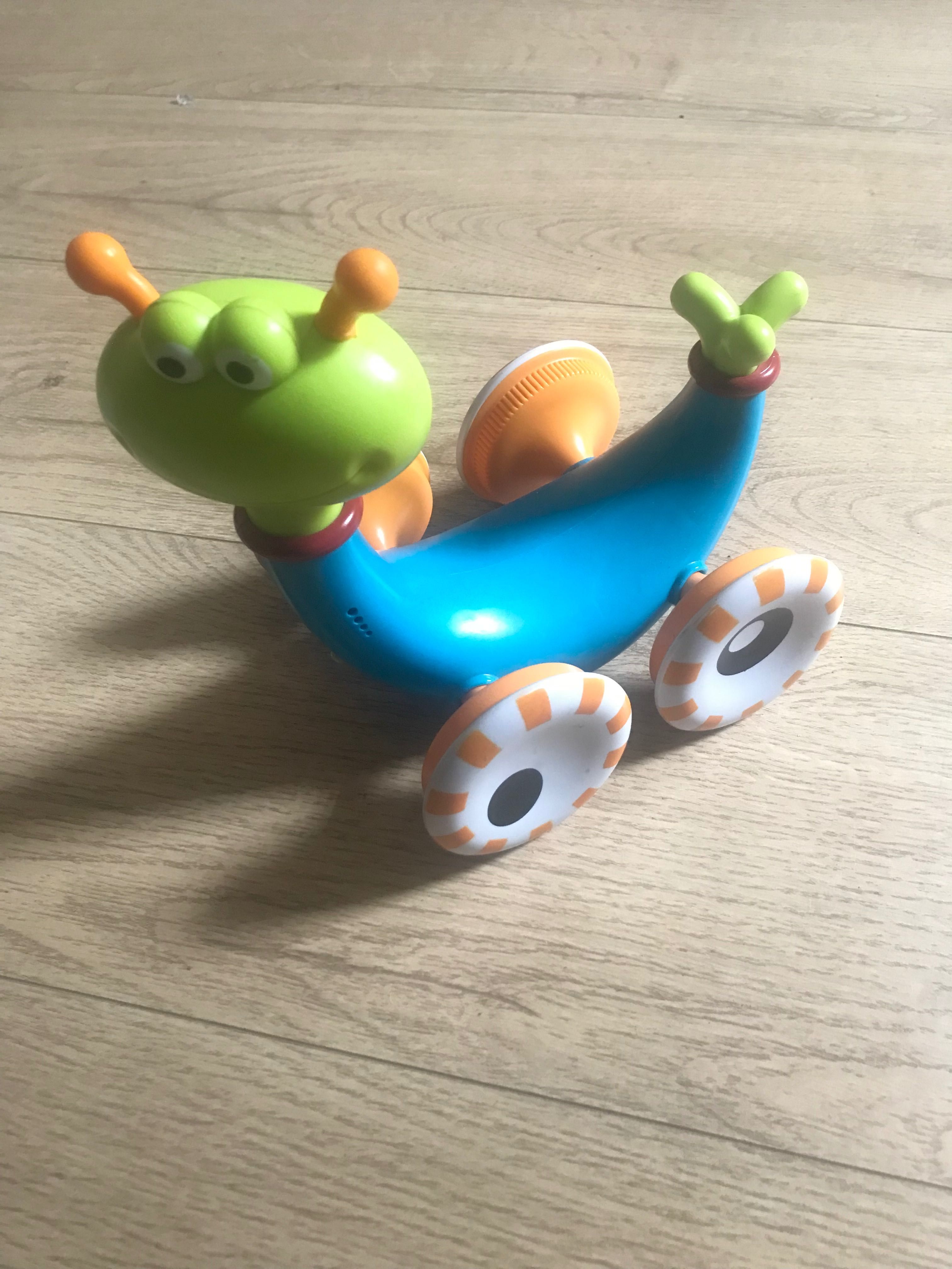 Розвиваюча інтерактивна іграшка "Равлик" Yookidoo