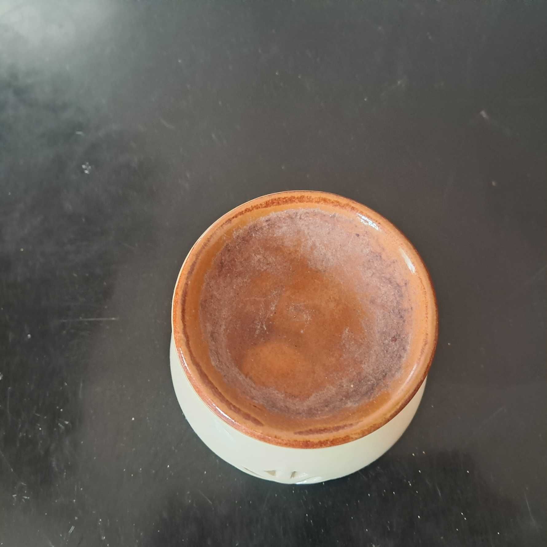 Ceramiczny kominek zapachowy 11 cm – dobry stan