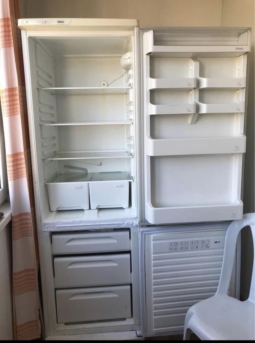 Холодильник "STINOL" 5.000 грн.