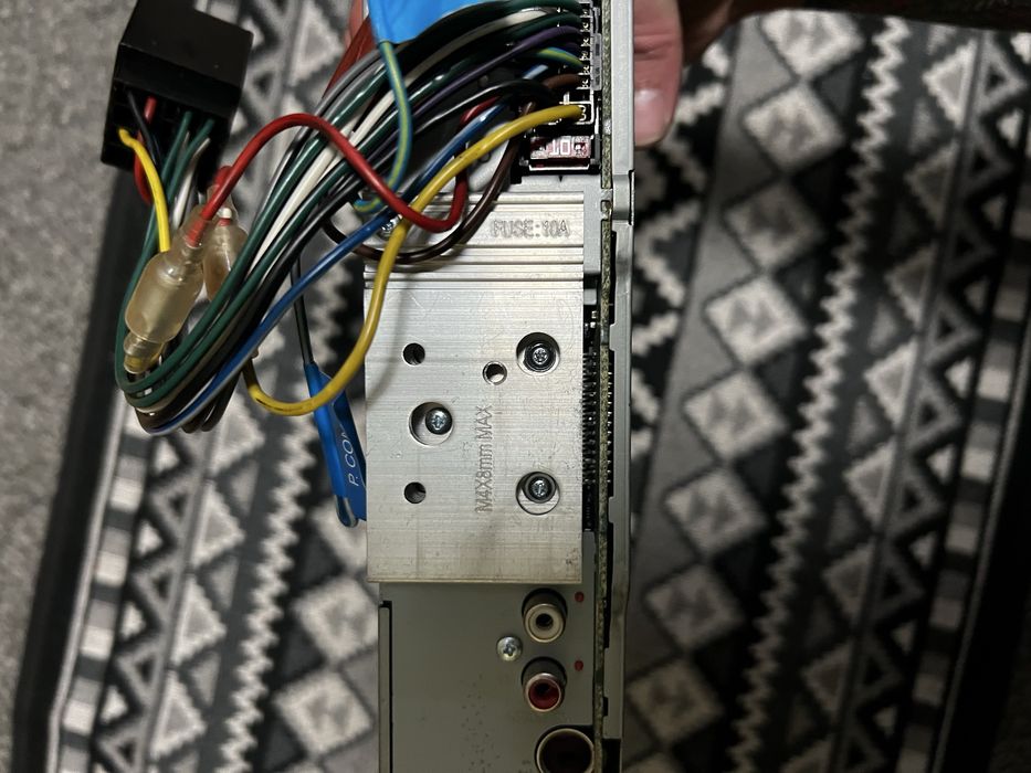 Магнітола KENWOOD KDC-BT 500U