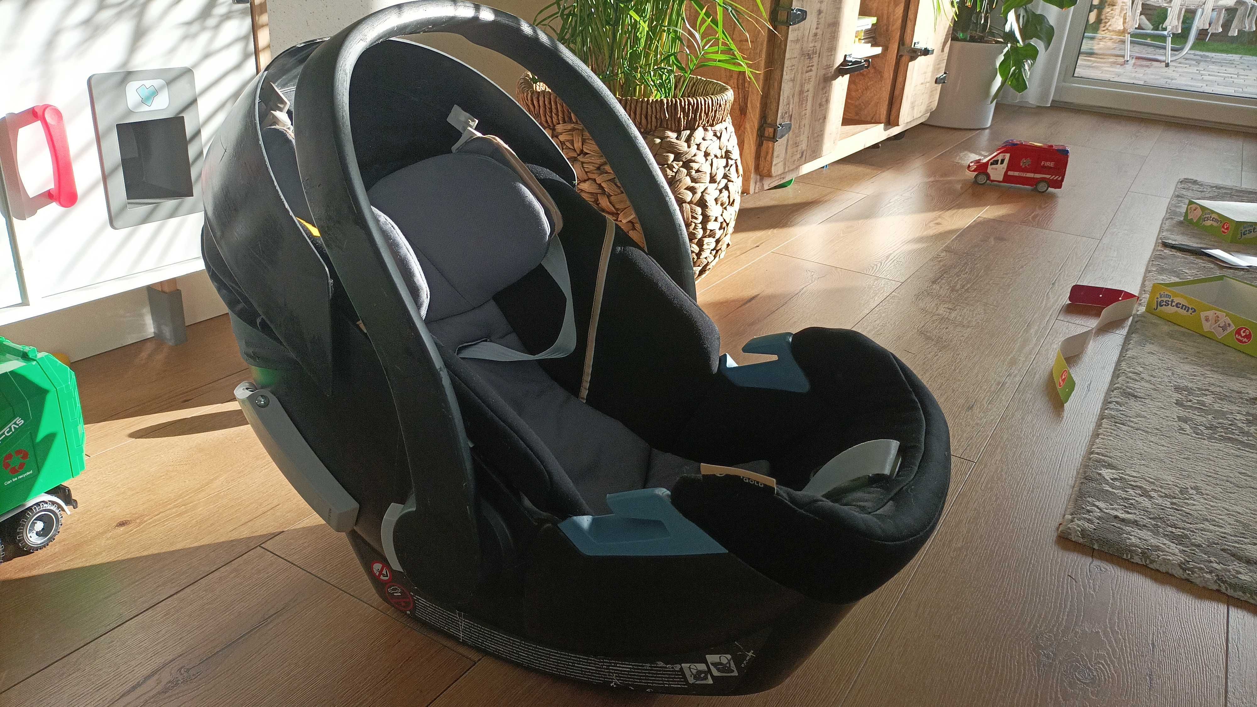 Fotelik cybex atom 5 gold