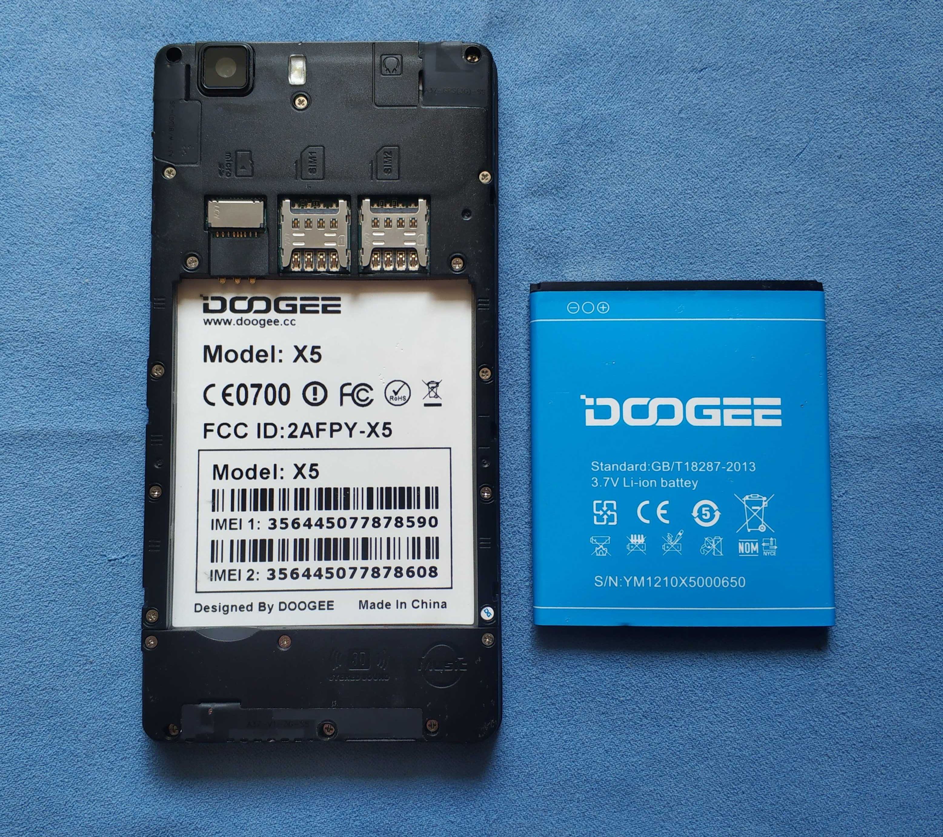 Смартфон Doogee X5, 2 sim, съемный АКБ