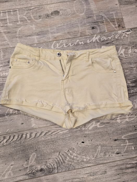 Spodenki szorty jeansowe Cropp L