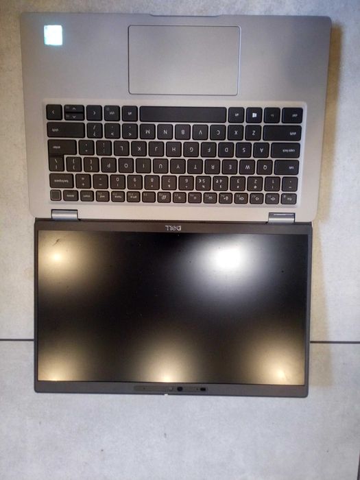 laptop dell  5320  2 mies po gwarancji plus torba Dell