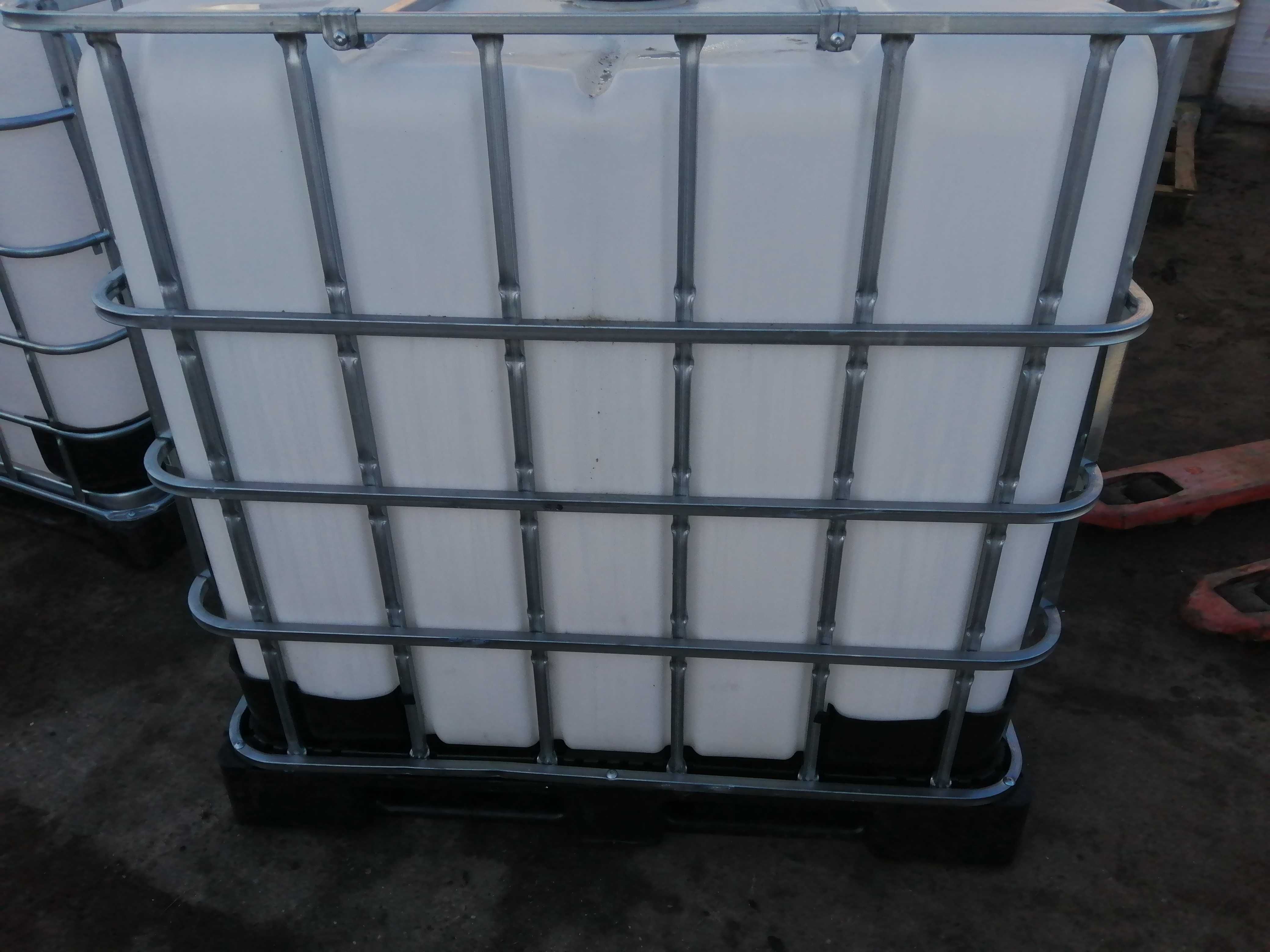 Sprzedam Zbiorniki 1000l mausery