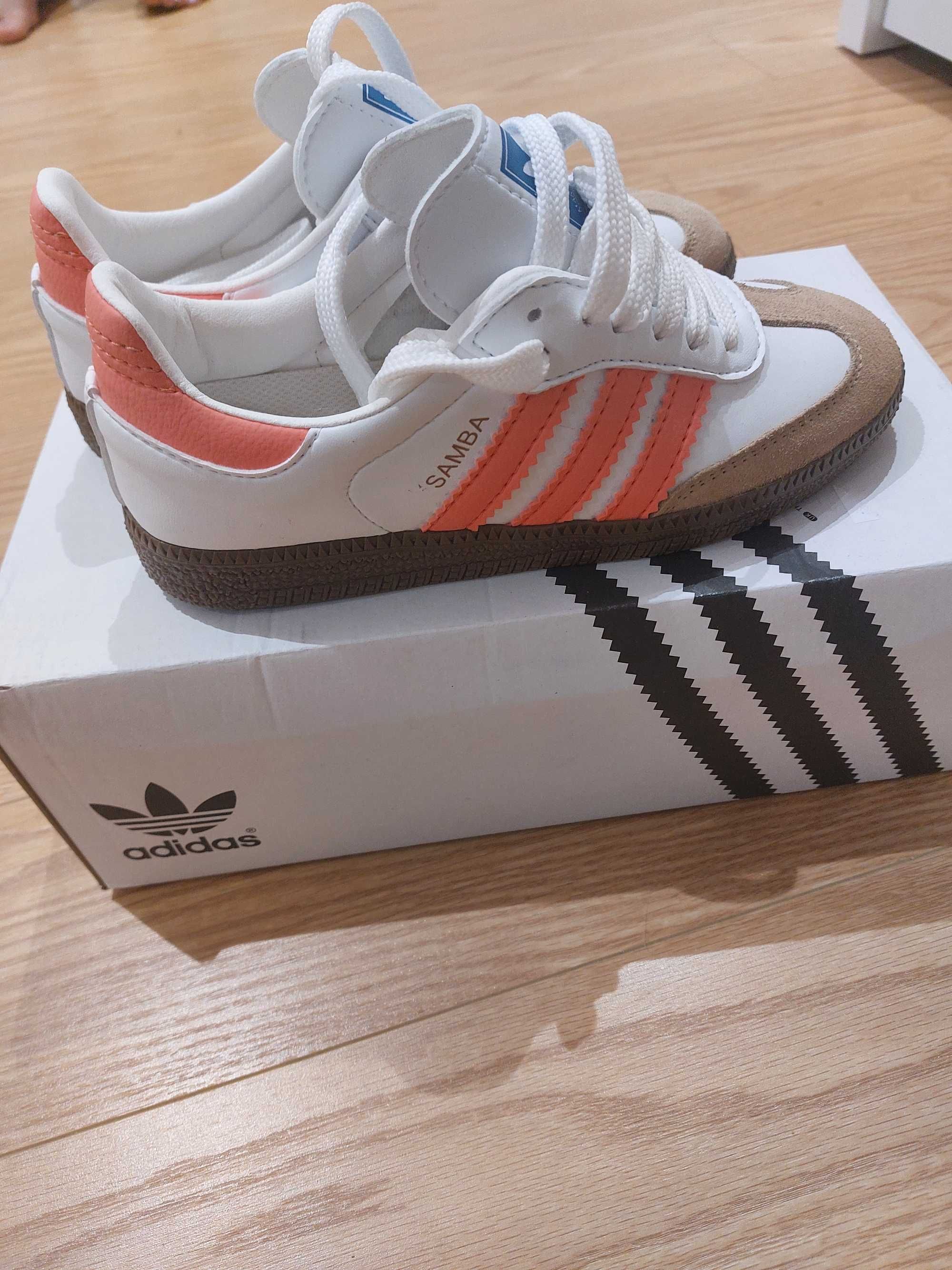 Sapatilha Adidas Samba