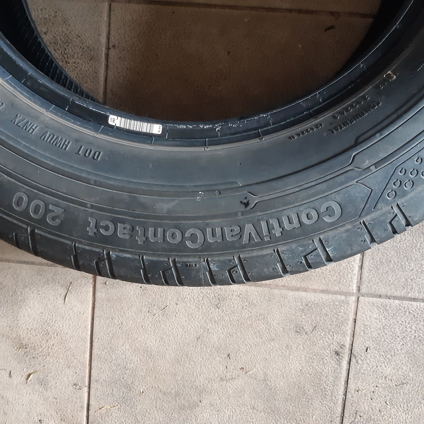 Opony Continental