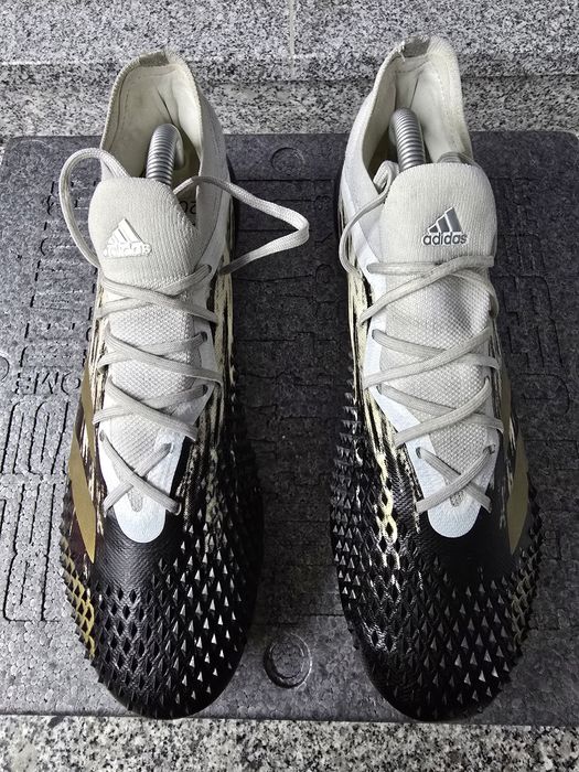 Chuteiras Adidas Predator AG