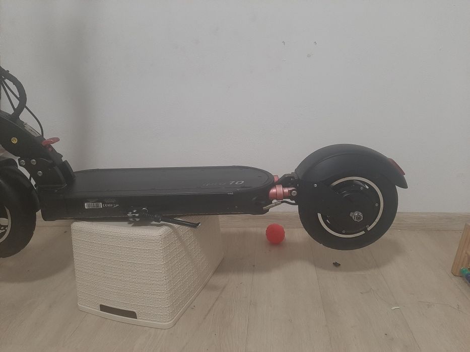 Hulajnoga elektryczna