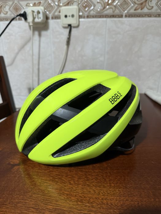Capacete Ciclismo BBB Mestro BHE 09