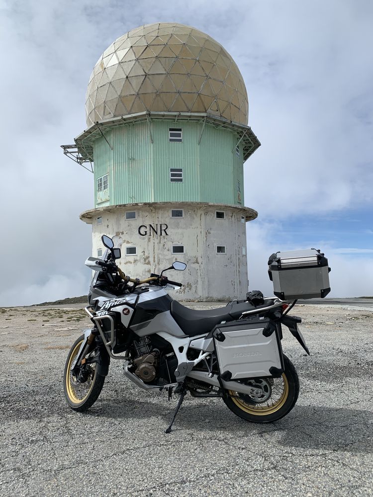 Honda Africa Twin Adventure - Big Tank