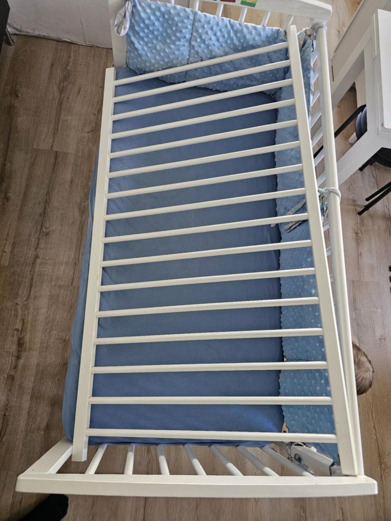 Łóżeczko drewniane 120 na 60