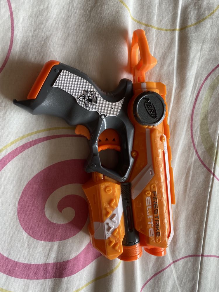 NERF Nova com Laser