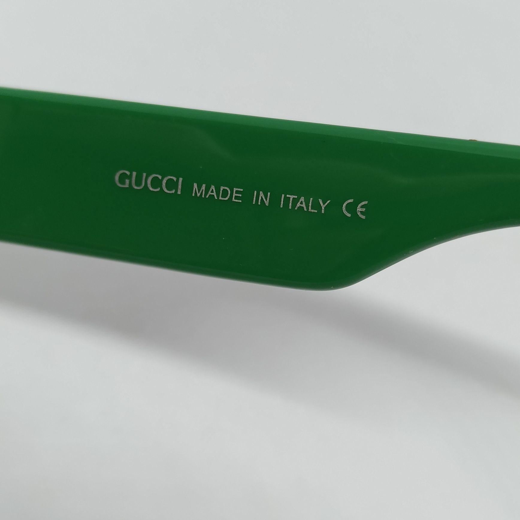 Gucci очень красивые женские очки зелено розовые градиент большие