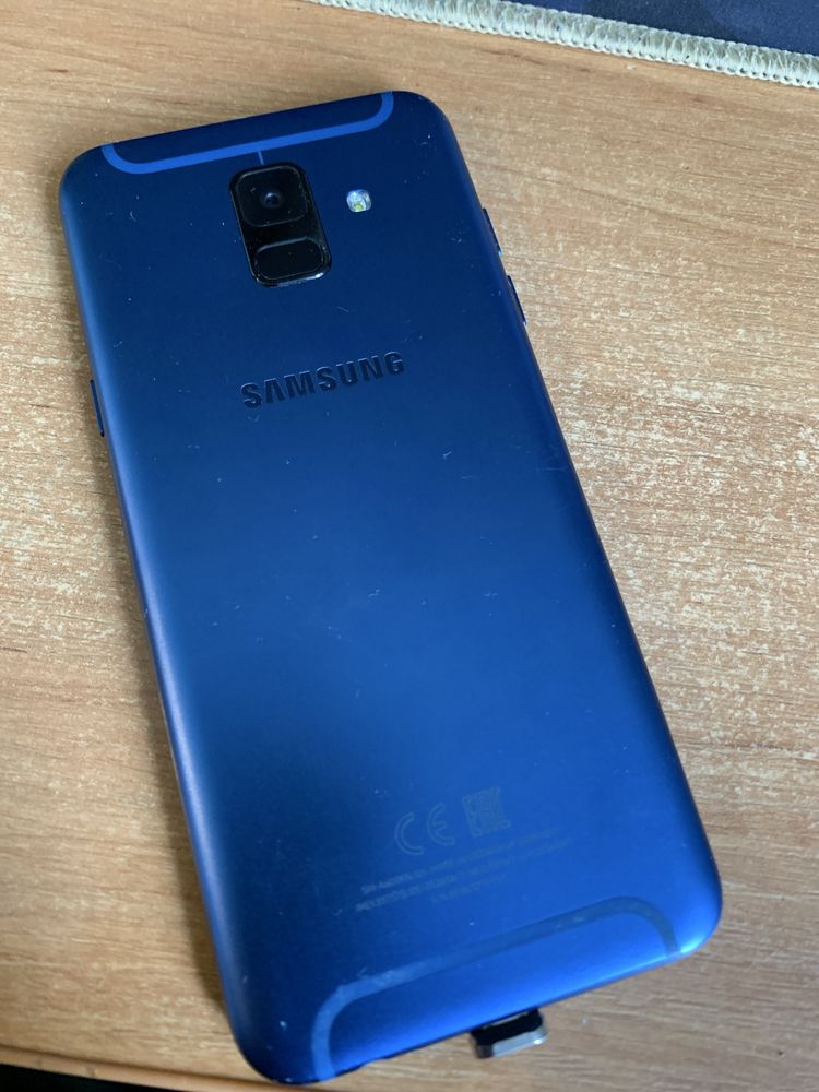 Samsung A6 2018 флагман