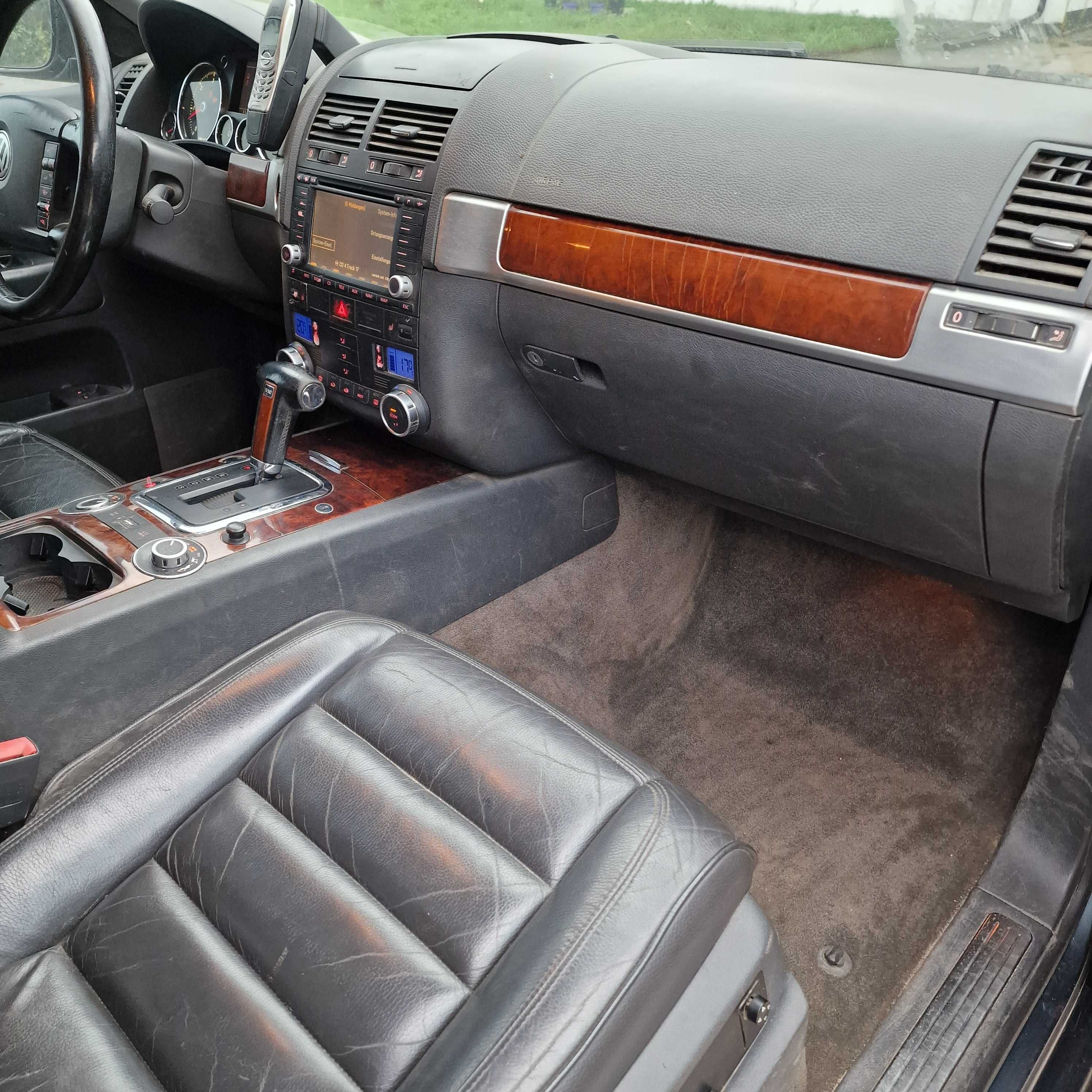 Volkswagen Touareg 5.0 TDI V10, Navi, Skóra, Pneumatyka