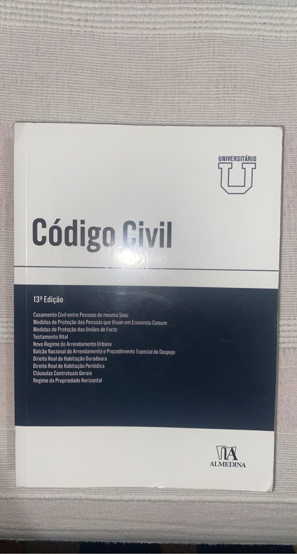 Livro Código Civil 13° edição 2021 AlMedina completamente novo