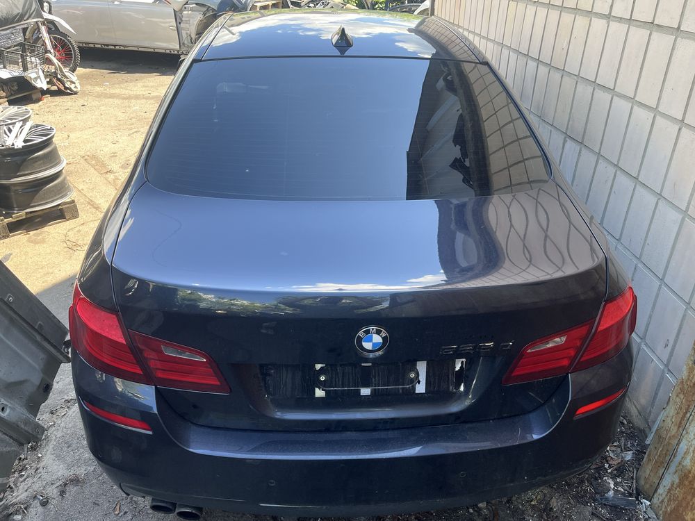 Задний бампер BMW F10 М пакет Бампер Задний Разборка F10 Киев