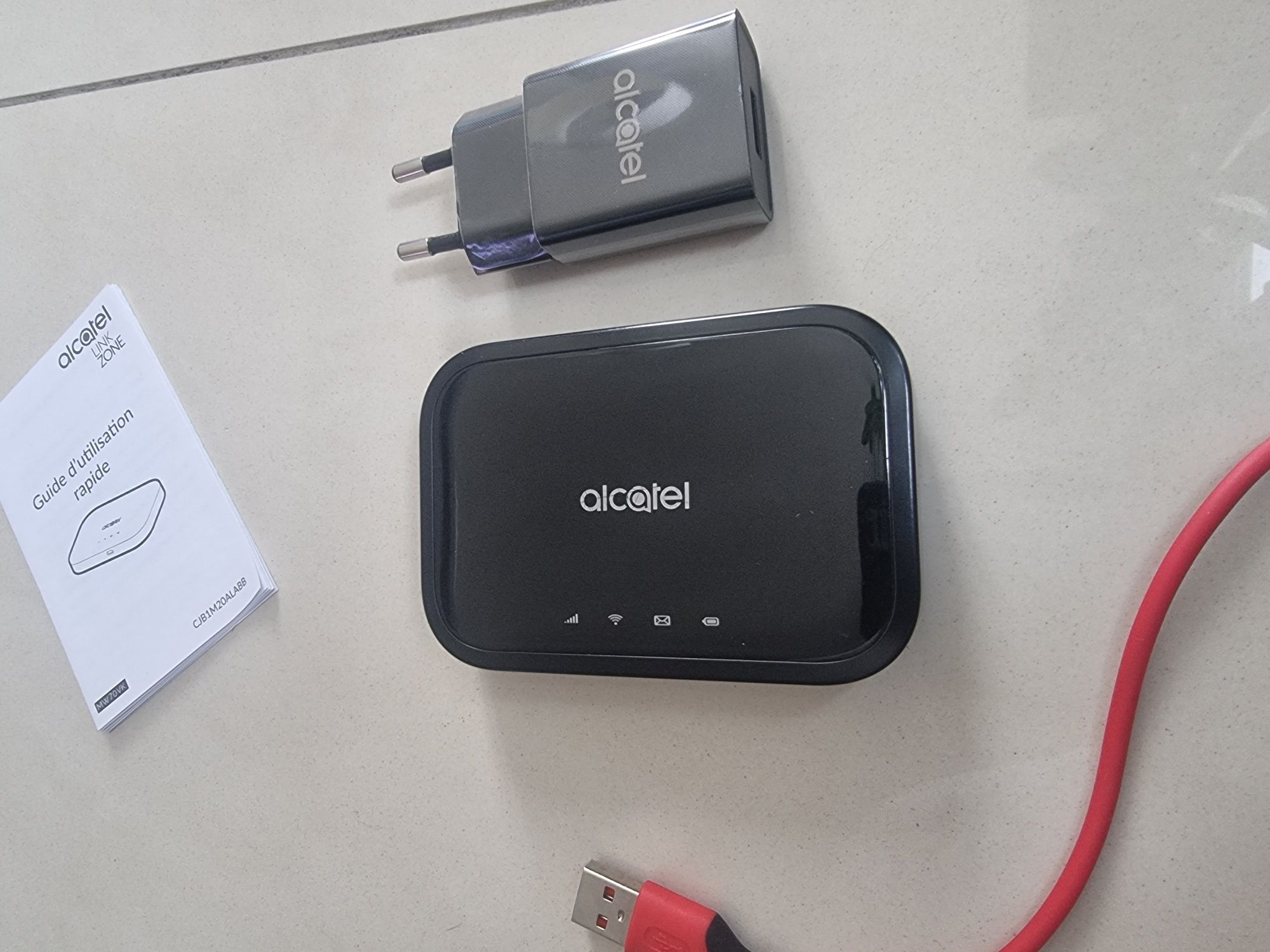 Alcatel MW12VK router LTE+ 4G+ 600 Mbps modem b. Szybki internet