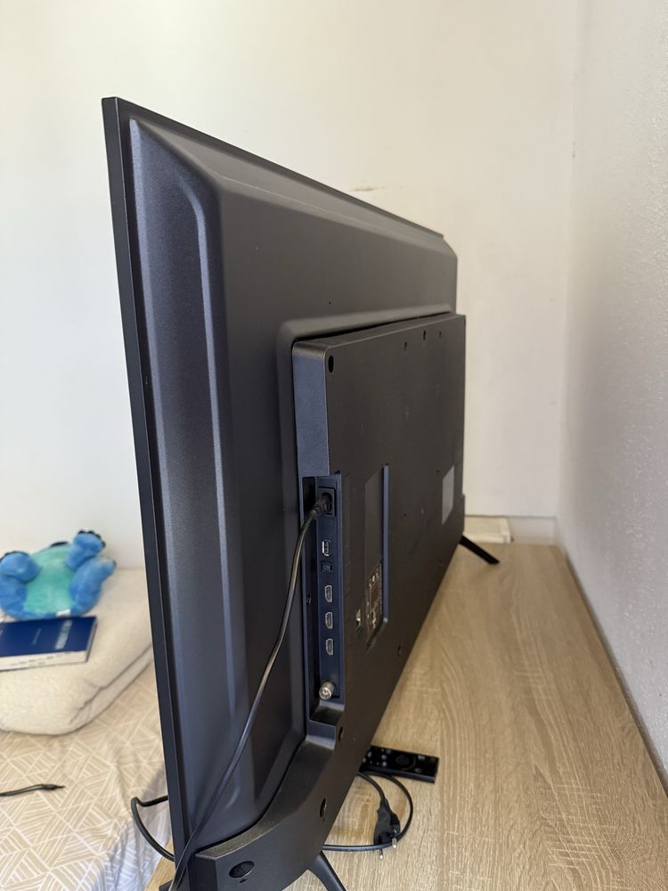Tv Samsung Crystal UHD 43”