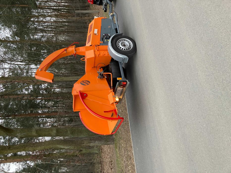 Wynajem/Usługi Rębakiem  Wycinka Drzew  Podnośnik 22m Mielenie gałęzi