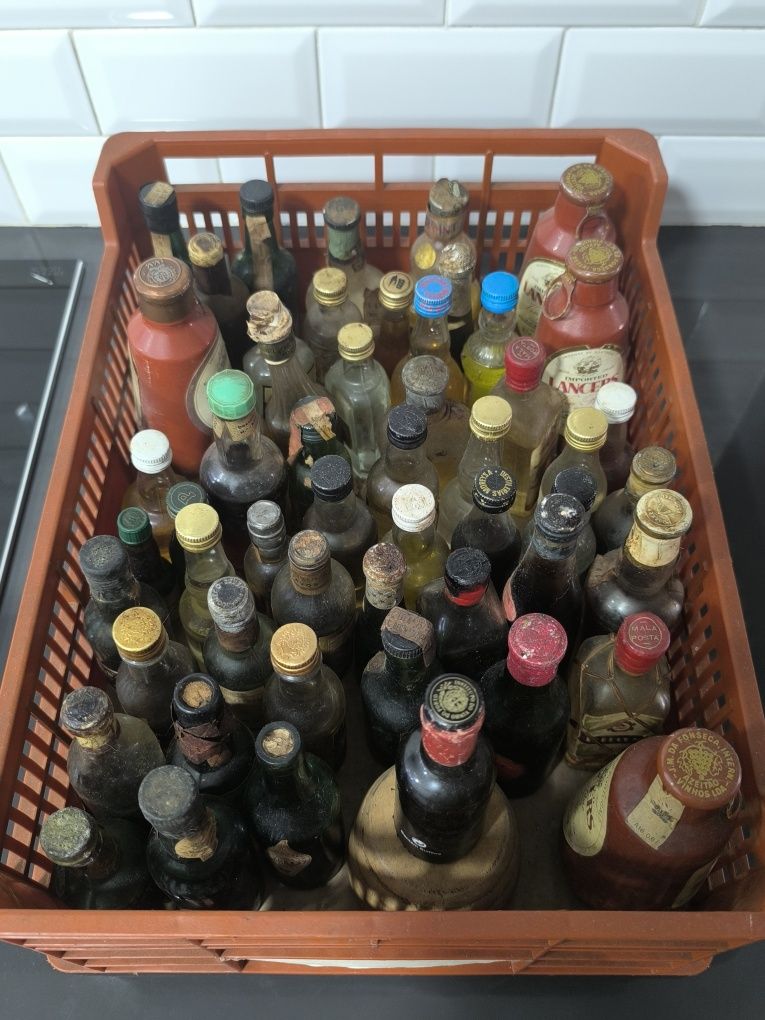 Garrafas miniatura de coleção