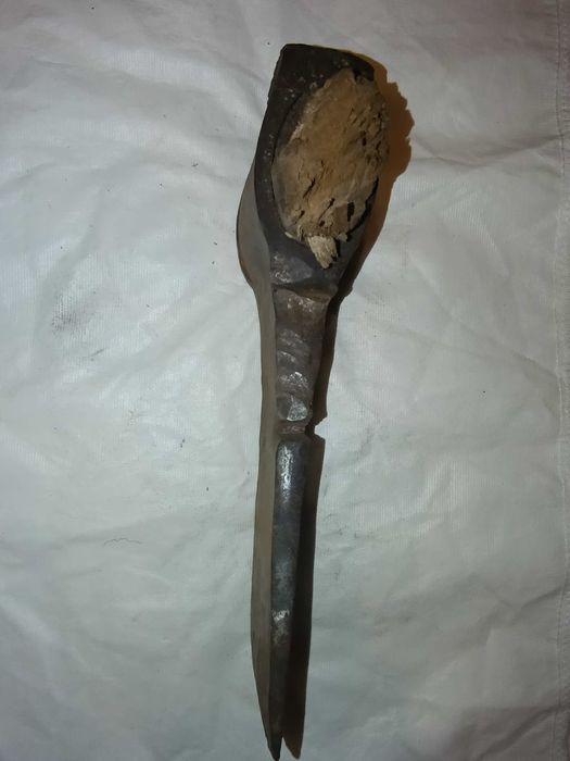 stara kuta siekiera 1450 gram - sygnowana