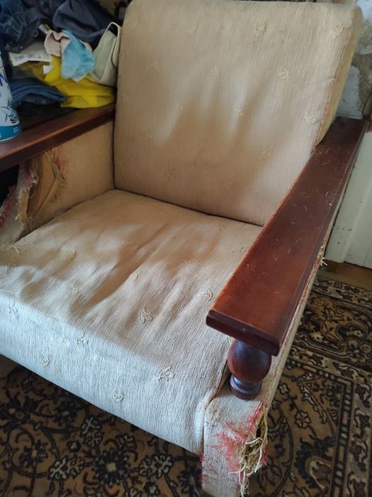 2 Кресла під відновлення даром