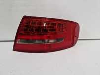 AUDI A4 B8 KOMBI AVANT LAMPA PRAWY TYŁ PRAWA TYLNA LED 8K9945096B