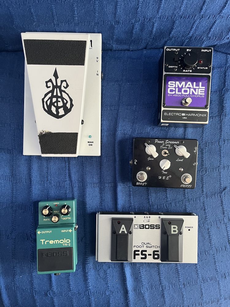 Pedais de efeitos guitarra e baixo Boss, EHX, HBE, Morley, Behringer