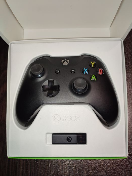 Геймпад, контроллер XBOX One + Wireless adapter for Windows