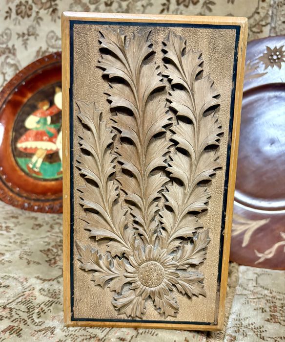 Przedwojenne góralskie talerze i skrzynka cepelia drewianiane snycerka