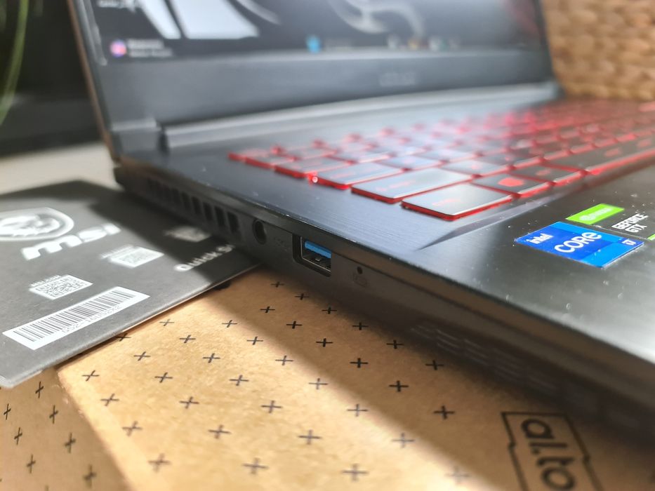 Laptop MSi i7 11gen GTX1650 12GB laptop gamingowy IPS