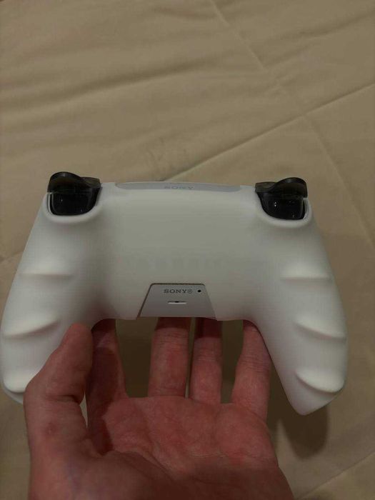 Геймпад Sony DualSense для PlayStation 5 з кабелем.