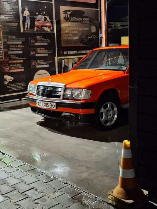 Розборі Mercedes-Benz w201