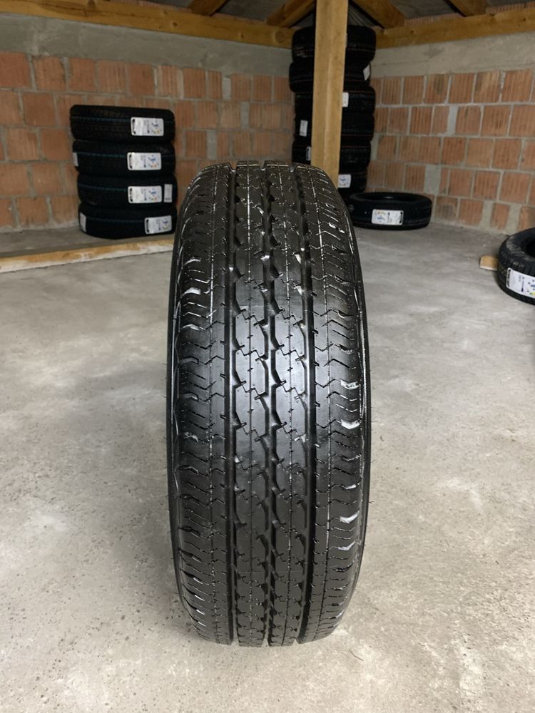 4x Opony Pirelli 195/70 R15c 104/102r Chrono