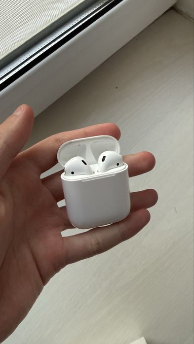 Airpods 1 2019 вживане
