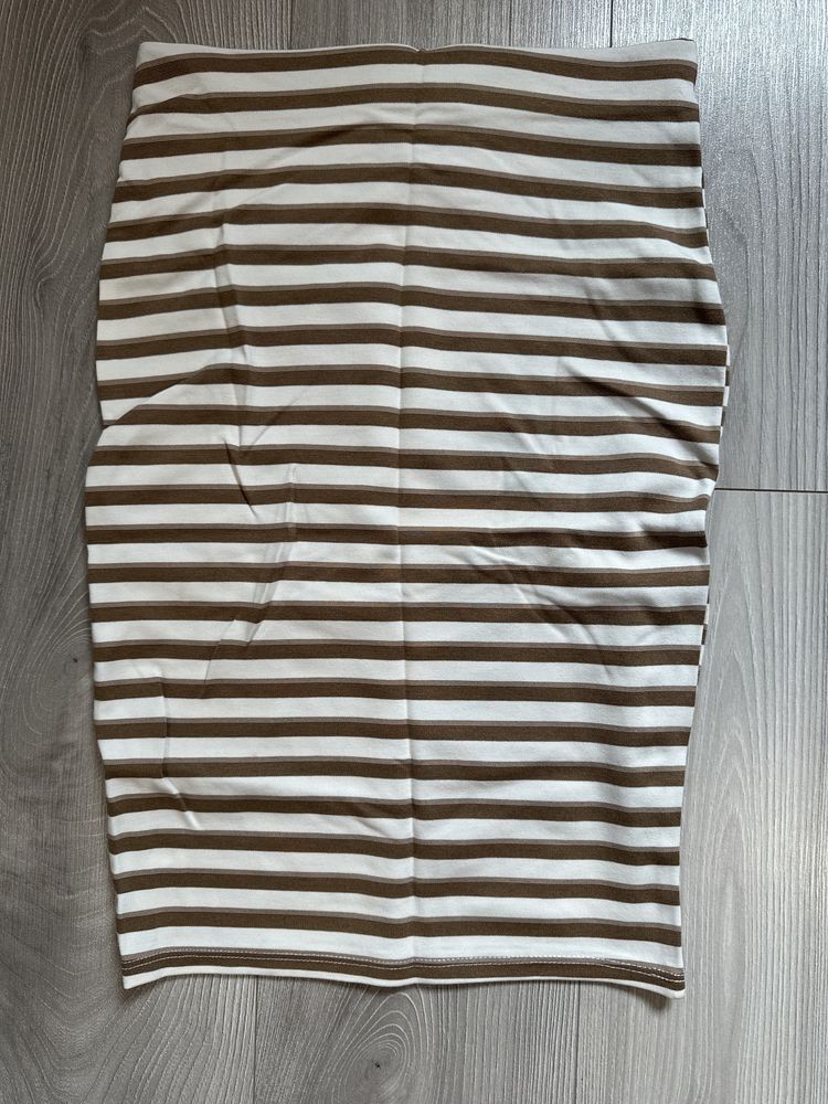 Spódnica ołówkowa w paski brązowo białe