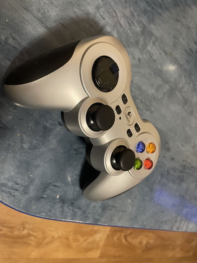 Геймпад Logitech Wireless Gamepad F710