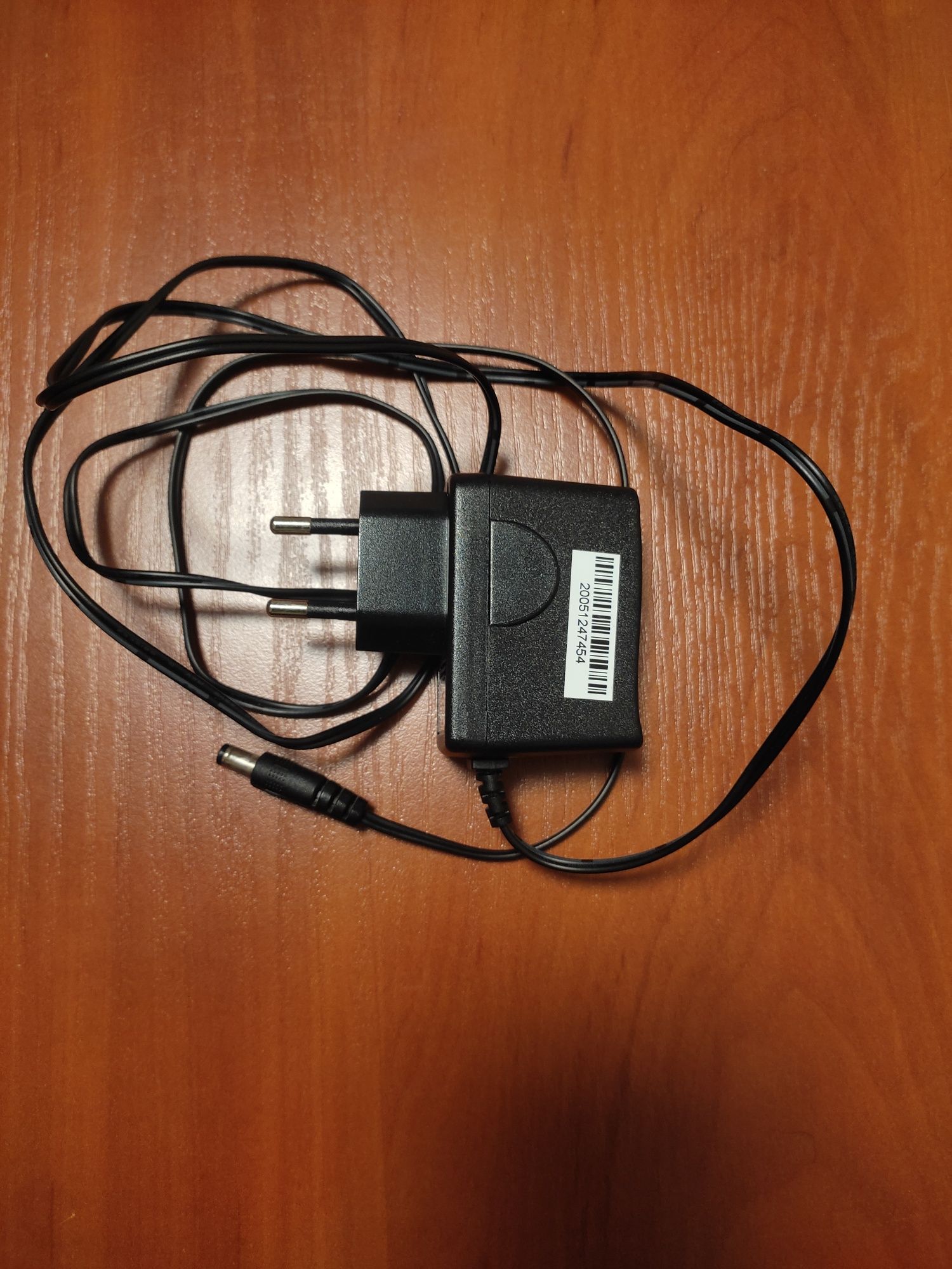 Блок питания для роутера 9v-0,6A
