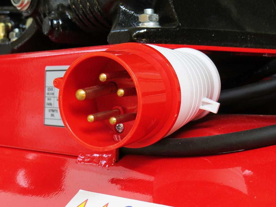 KRAFT&DELE Sprężarka Kompresor Olejowy 200l 5,6km 400v 660L/min KD1474