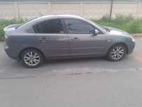 mazda 3 2007 рік газ-бенз